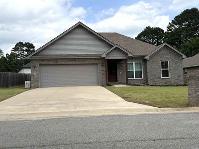 /international/us/804-laurel-court-searcy-ar-110108132331/