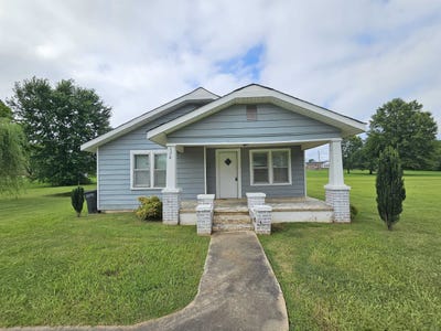 /international/us/130-taylor-kizer-st-lexington-al-110100398007/