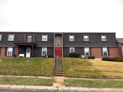 /international/us/6655-blossomwood-drive-florissant-mn-110106231123/