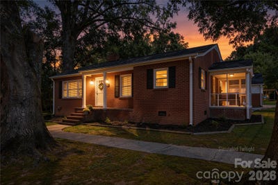 /international/us/123-e-dixon-street-lincolnton-nc-110110271458/