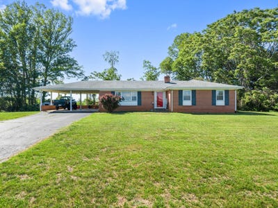 /international/us/1970-crestridge-rd-bassett-va-110107763377/