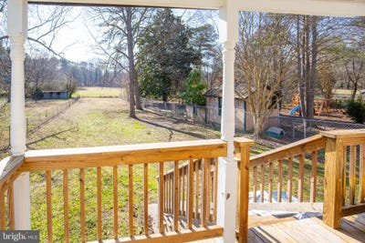 /international/us/113-w-main-st-wakefield-va-110099697178/