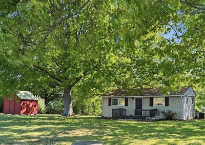 /international/us/10368-spring-mill-road-concord-va-110106761314/