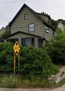 /international/us/309-w-montezuma-avenue-houghton-mi-110105958900/