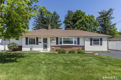/international/us/92-reservoir-road-newington-ct-110108714493/