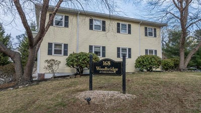 /international/us/168-woodbridge-road-york-me-110107687163/