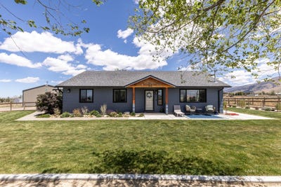 /international/us/873-parkridge-parkway-spring-creek-nv-110108343306/