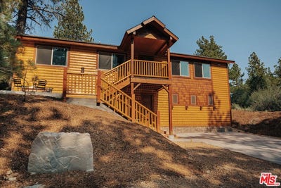 /international/us/315-northern-cross-dr-big-bear-lake-ca-110107601703/