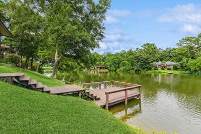 /international/us/1058-lake-way-drive-niceville-fl-110100524618/