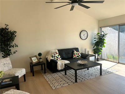 /international/us/23314-s-vermont-torrance-ca-110120487332/