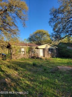 /international/us/9924-foxshire-drive-moss-point-ms-110108490349/