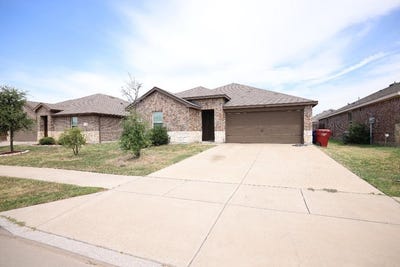 /international/us/904-basswood-lane-royse-city-tx-110110405839/
