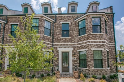 /international/us/224-morningside-drive-roanoke-tx-110108844499/