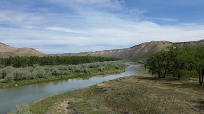 /international/us/7700-labarre-rd-fort-benton-mt-110099908354/