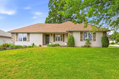 /international/us/151-e-cody-drive-rogersville-mo-110108145585/