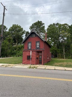 /international/us/1205-bridge-street-ashtabula-oh-110101031031/