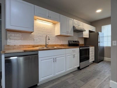 /international/us/37-cortland-st-springfield-ma-110103626073/