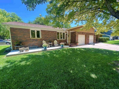 /international/us/3228-nutmeg-ln-hutchinson-ks-110101294786/