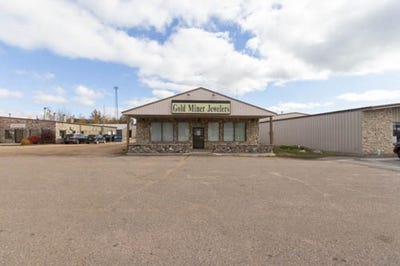 /international/us/2737-highway-45-antigo-wi-110103251314/