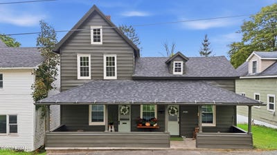 /international/us/219-green-street-honesdale-pa-110120084083/