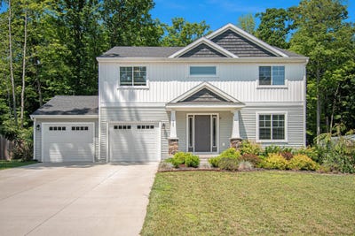 /international/us/737-w-north-hills-court-newaygo-mi-110101140645/