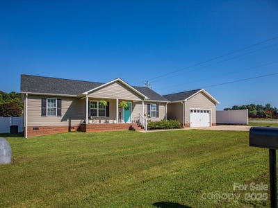 /international/us/110-lochshire-lane-woodleaf-nc-110101010330/