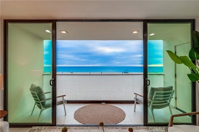 /international/us/1510-the-strand-hermosa-beach-ca-110098515990/