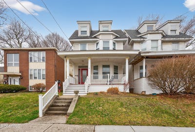 /international/us/835-lancaster-street-albany-ny-110106789108/