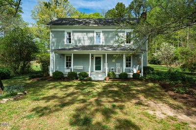 /international/us/1501-mount-willing-road-efland-nc-110107387325/