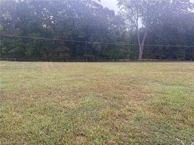 /international/us/dalton-road-lewisville-nc-110110253747/