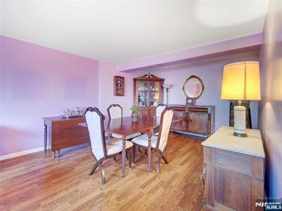 /international/us/377-s-harrison-street-east-orange-nj-110100217489/