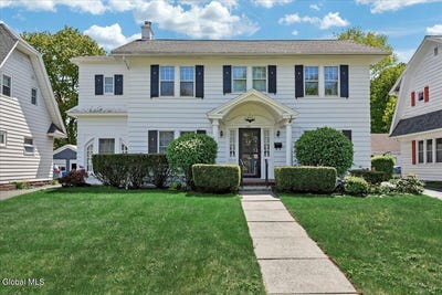 /international/us/246-s-main-avenue-albany-ny-110107965103/