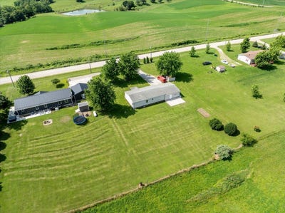 /international/us/1195-forest-home-road-montezuma-ia-110109052523/