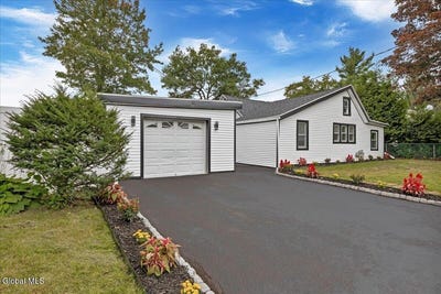 /international/us/5-marquette-avenue-latham-ny-110110256109/