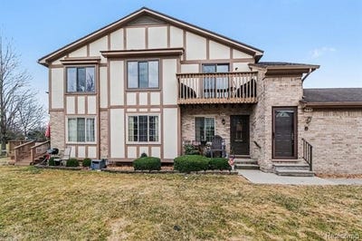 /international/us/946-country-club-drive-st-clair-shores-mi-110106769990/