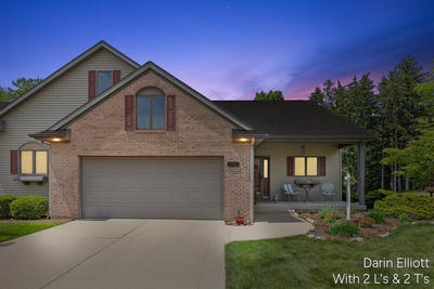 /international/us/1015-grosvenor-drive-greenville-mi-110108604900/