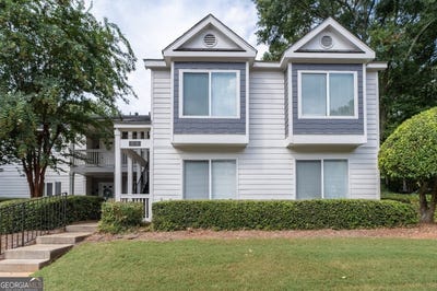 /international/us/17-little-silver-court-se-17-smyrna-ga-110119659985/