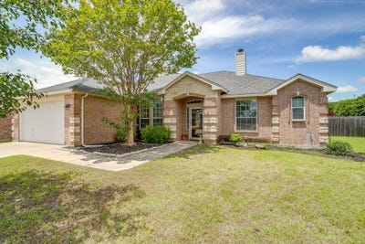 /international/us/1164-snowbird-court-benbrook-tx-110108388550/