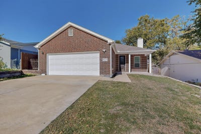 /international/us/8224-carlos-street-white-settlement-tx-110103572514/