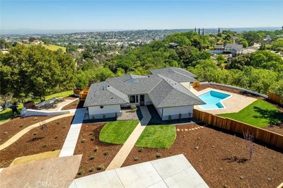 /international/us/1026-merry-hill-road-paso-robles-ca-110108987670/