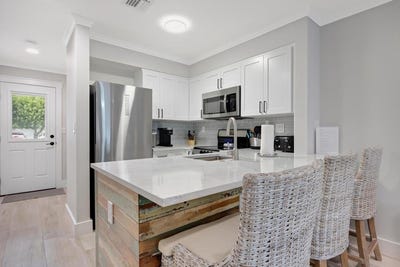 /international/us/620-thomas-street-key-west-fl-110108301385/