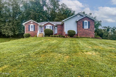 /international/us/15537-woodstone-circle-bristol-va-110101074456/?lang=zh-cn