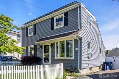 /international/us/26-sidney-avenue-spotswood-nj-110108853894/