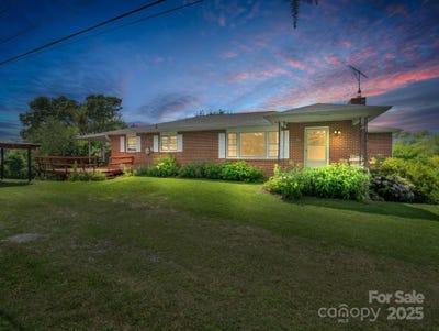 /international/us/40-country-view-lane-hendersonville-nc-110101168263/?lang=zh-tw