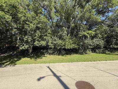 /international/us/1010-pacific-st-sioux-city-ia-110101706665/
