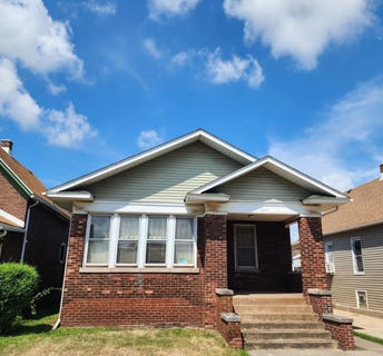/international/us/3724-grand-boulevard-east-chicago-in-110100966182/