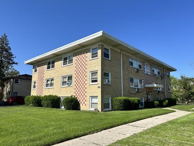 /international/us/10931-s-lloyd-drive-worth-il-110107224637/