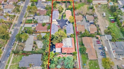 /international/us/17520-kingsbury-street-granada-hills-ca-110097836630/