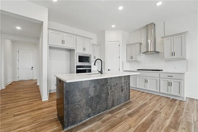 /international/us/1432-n-162nd-terrace-basehor-ks-110105084505/