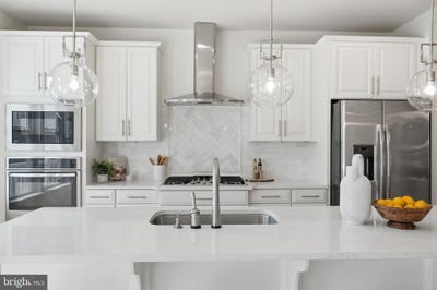 /international/us/1149-s-monroe-street-arlington-va-110108873302/
